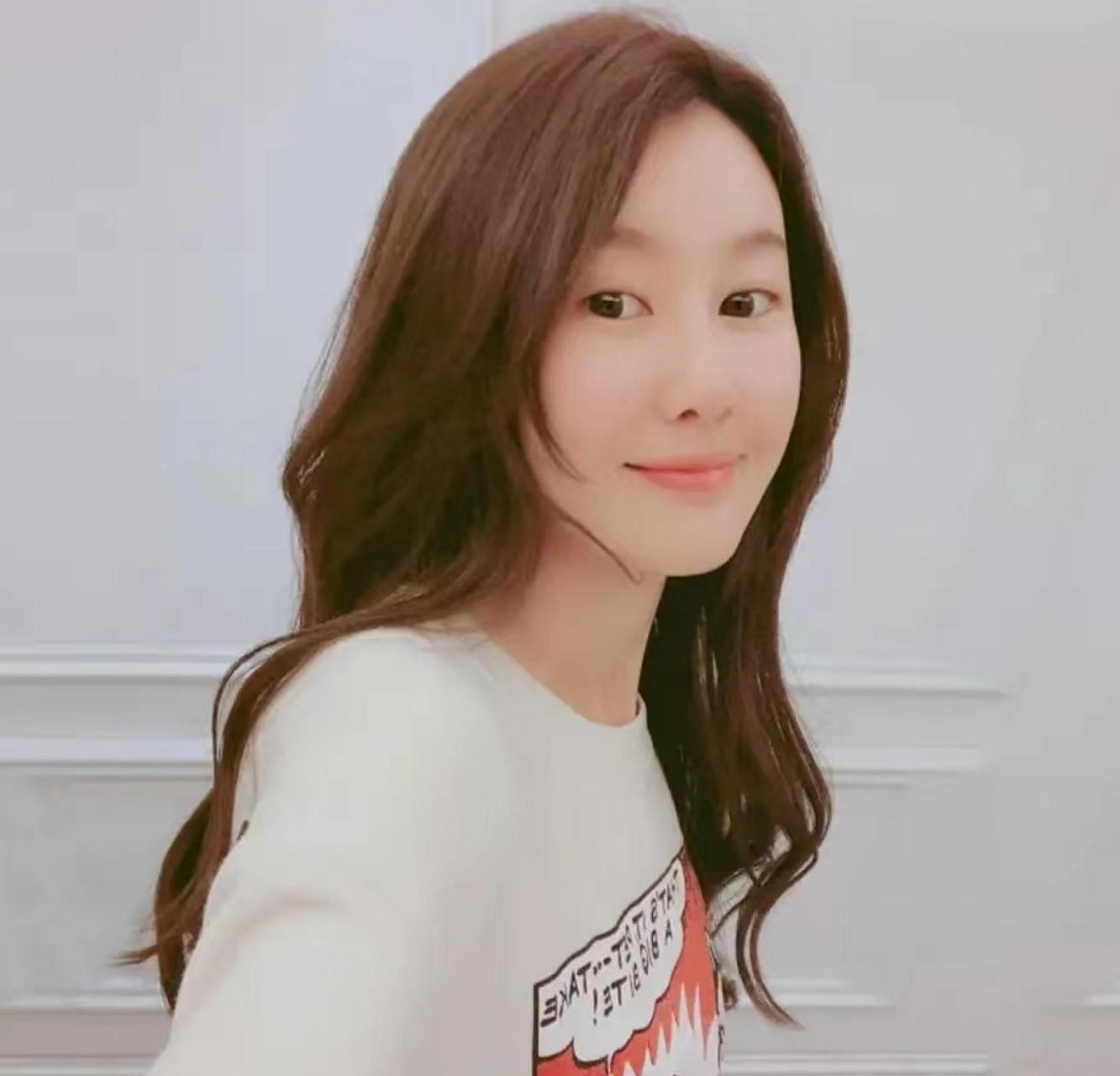 王宝强女友冯清因偿还188万死刑金上热搜!