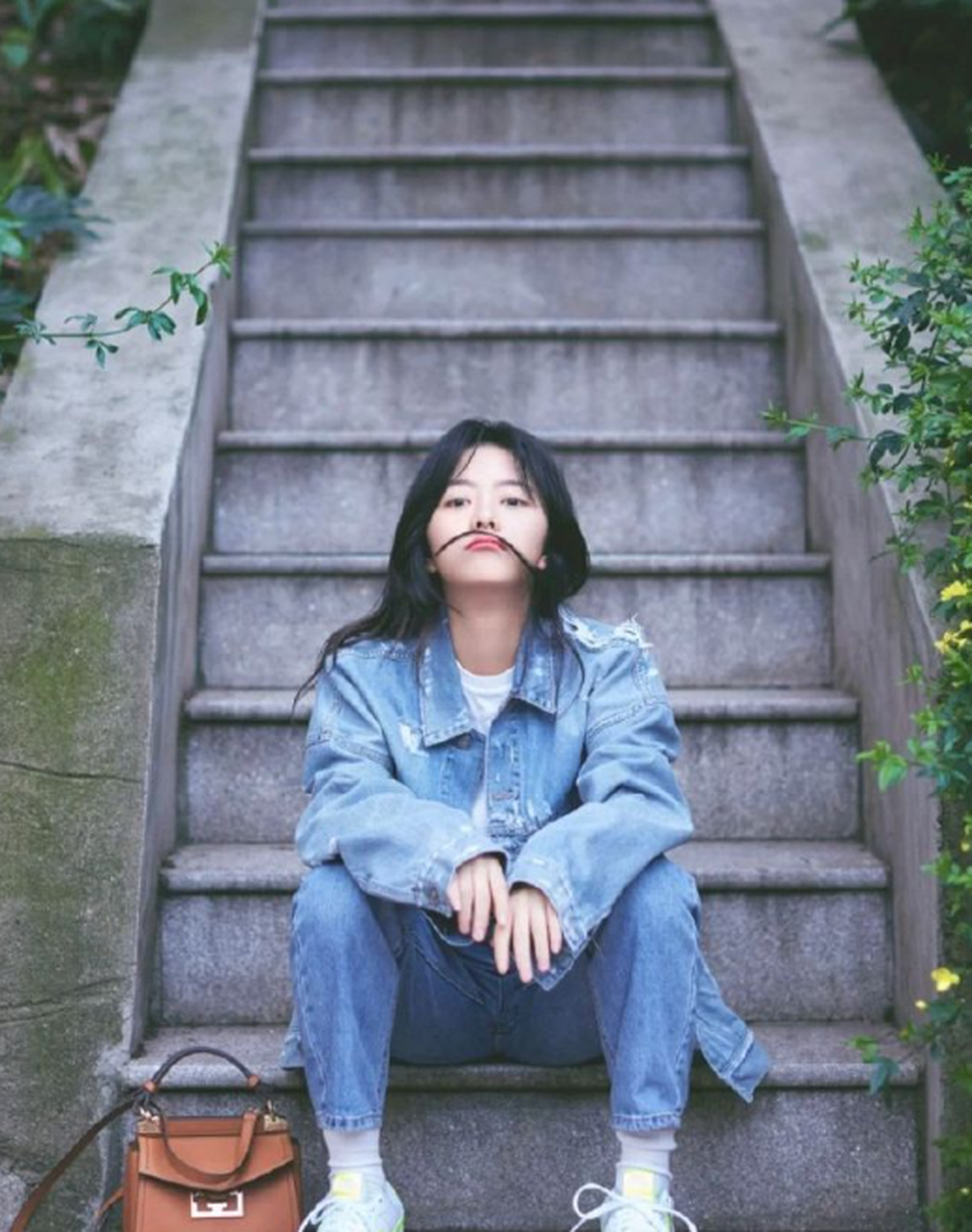 谭松韵蓝色穿搭系列,你心动了吗#谭松韵# 676767