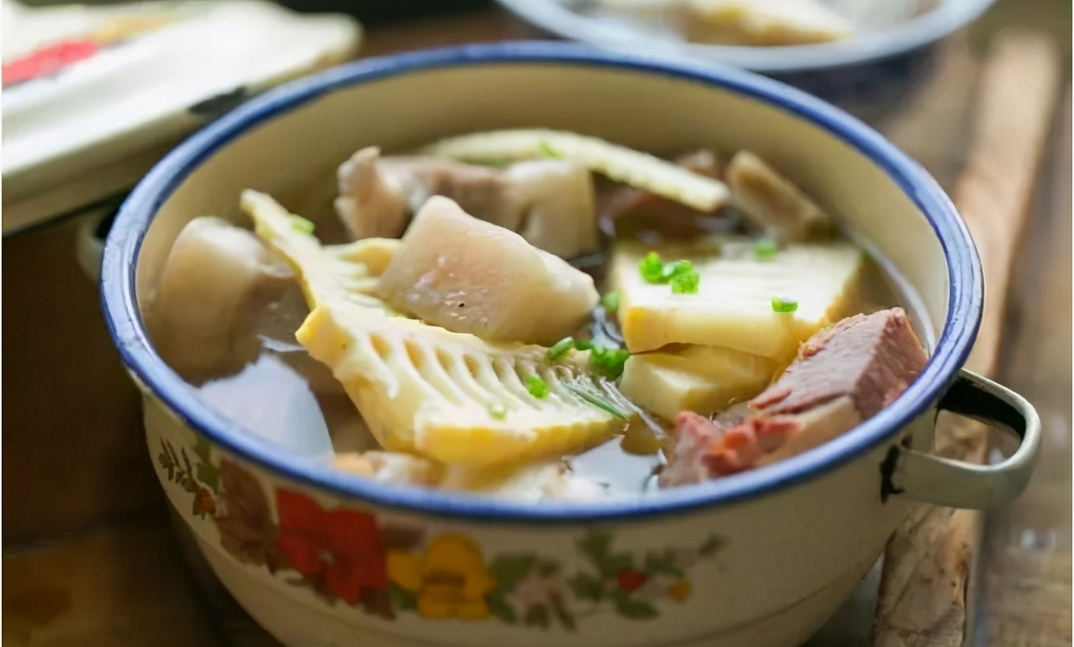 美食#教你汤鲜味美的竹笋豆腐汤,营养解馋,孩子天天就馋它,快试试吧