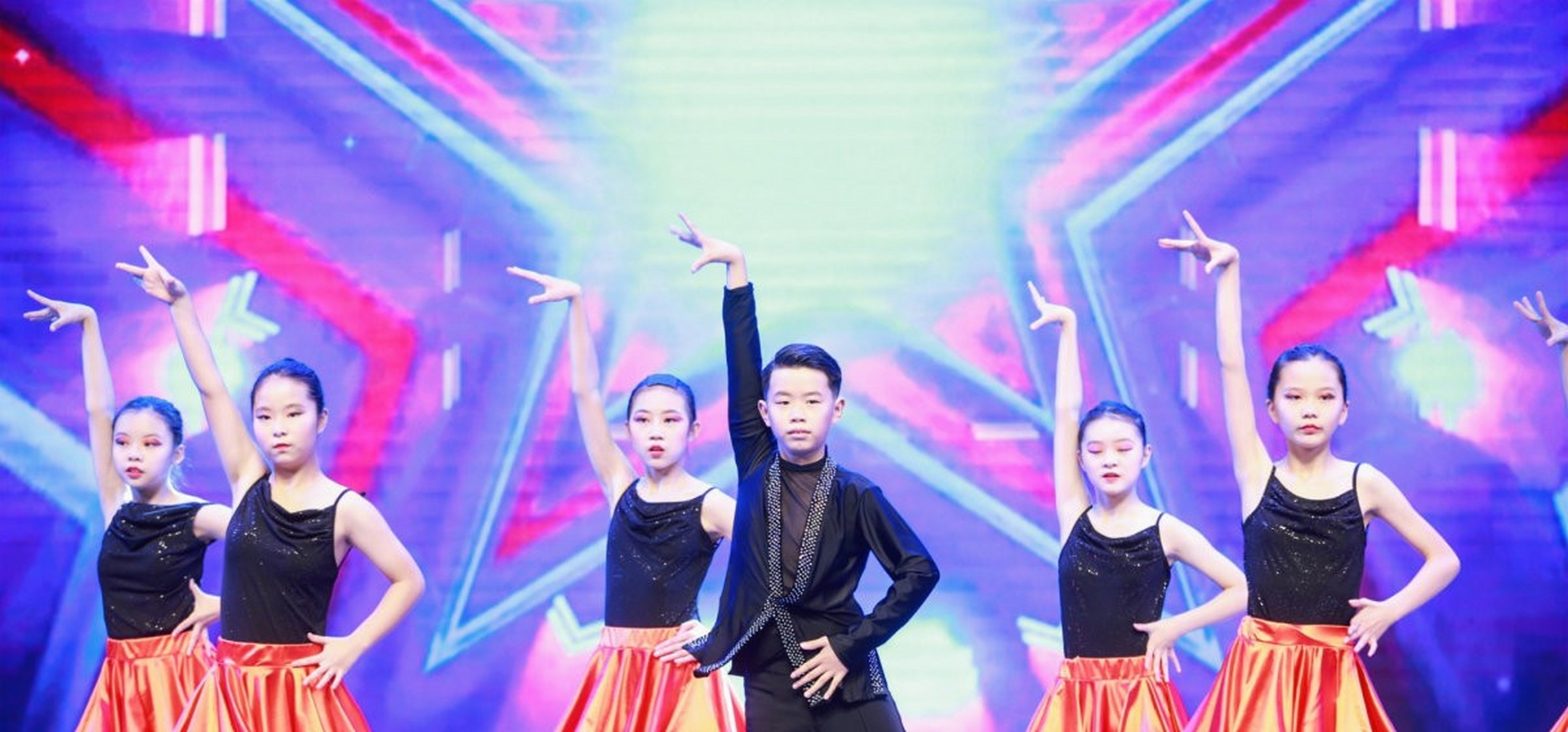 "baila chilly cha cha baila chilly cha "baila chilly cha cha