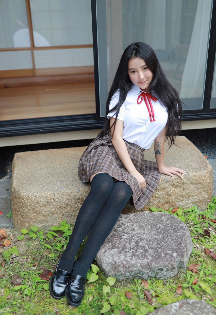 日本学生妹玛鲁娜制服系列合集