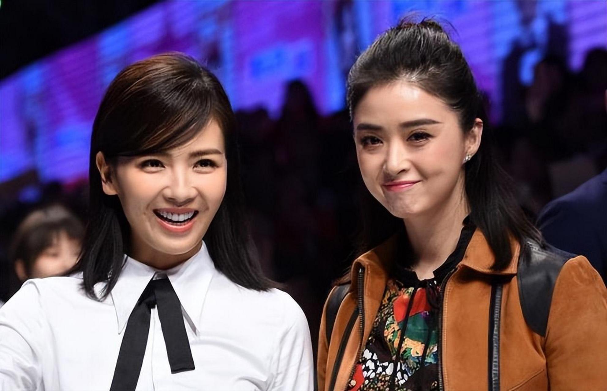 早年韩红就曾说过:"圈内谁敢潜规则蒋欣她绝对会大嘴巴子抽你!