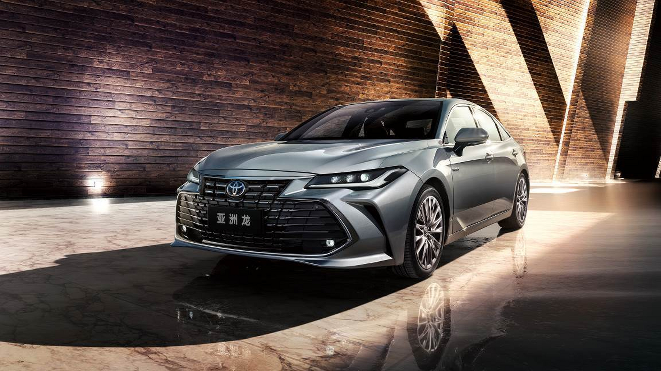 一汽丰田亚洲龙2023款2.0l车型近日上市.