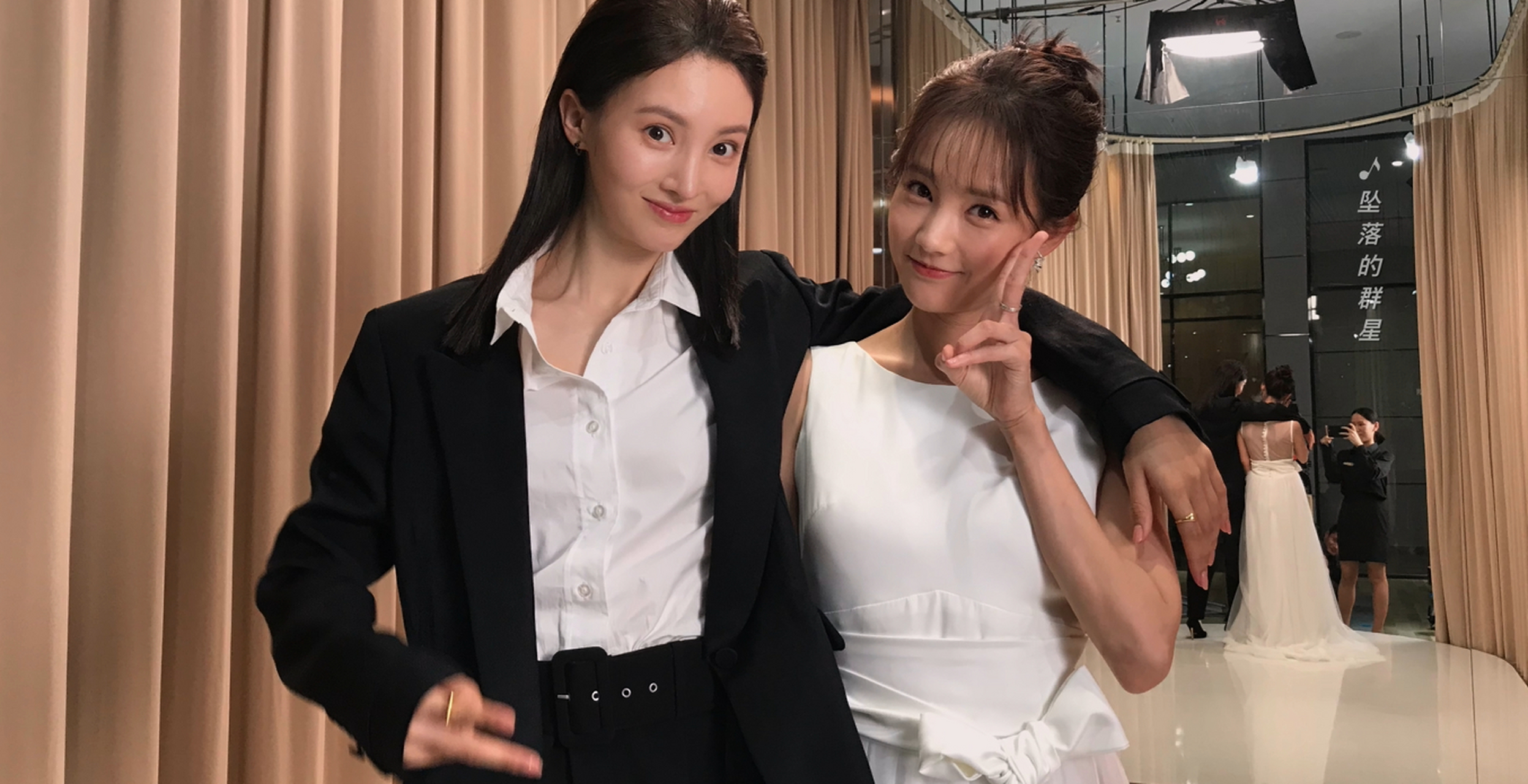 金晨跟李一桐怎么打起来了,她俩的剧不是早播完了么?事情是这样的,她