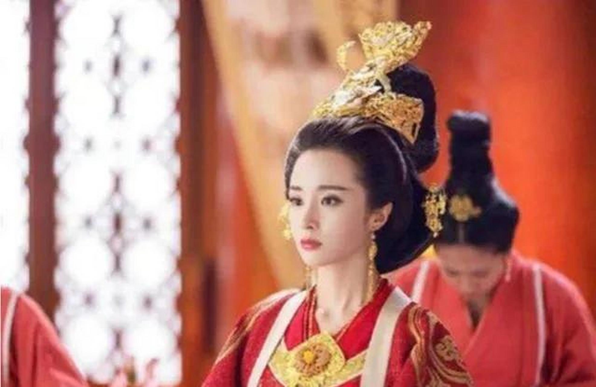 【大唐风云决1 李世民的妈】公元575年,北周武帝宇文邕(yong)娶突厥