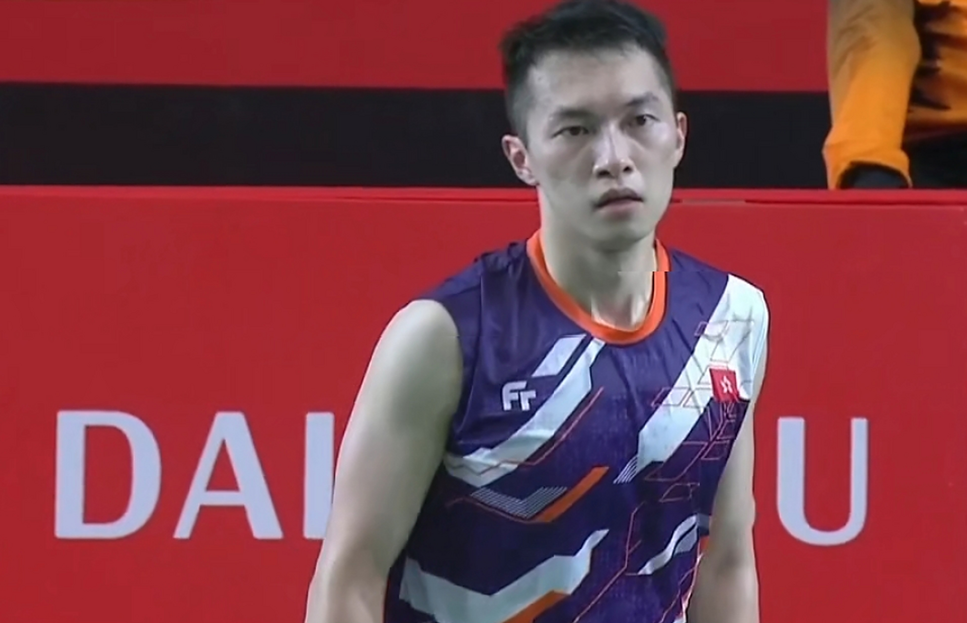 翁泓阳高歌猛进,再胜伍家朗进4强.