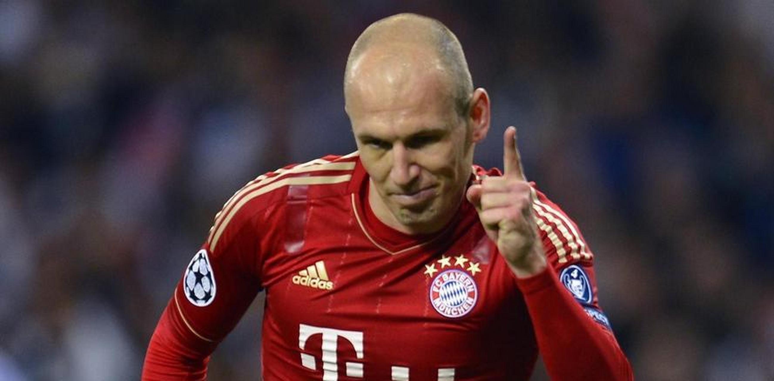 拜仁名宿罗本在接受电视台采访时表示,他非常期待接下来的欧冠1/4决赛