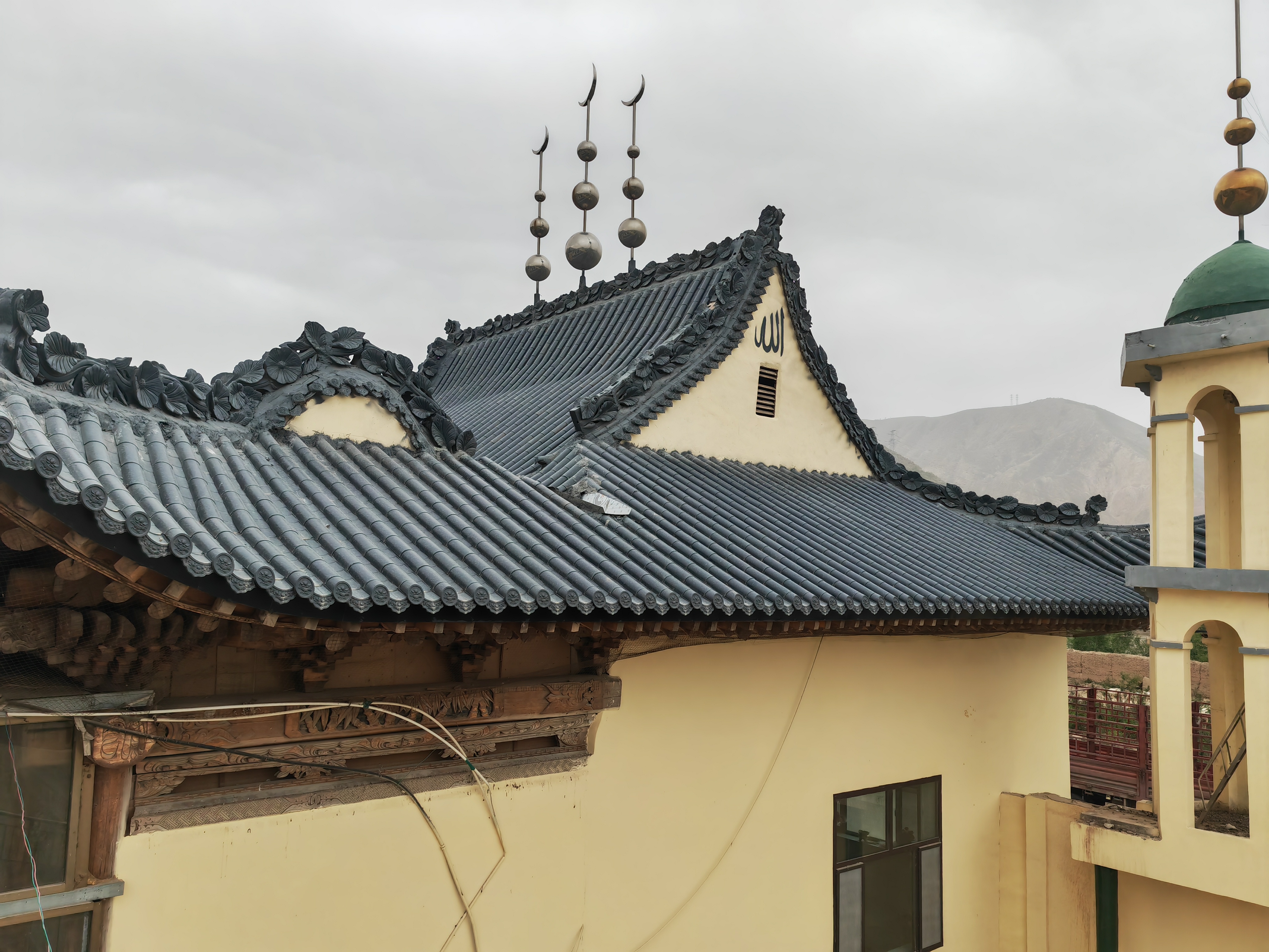 清真寺屋顶改造图片