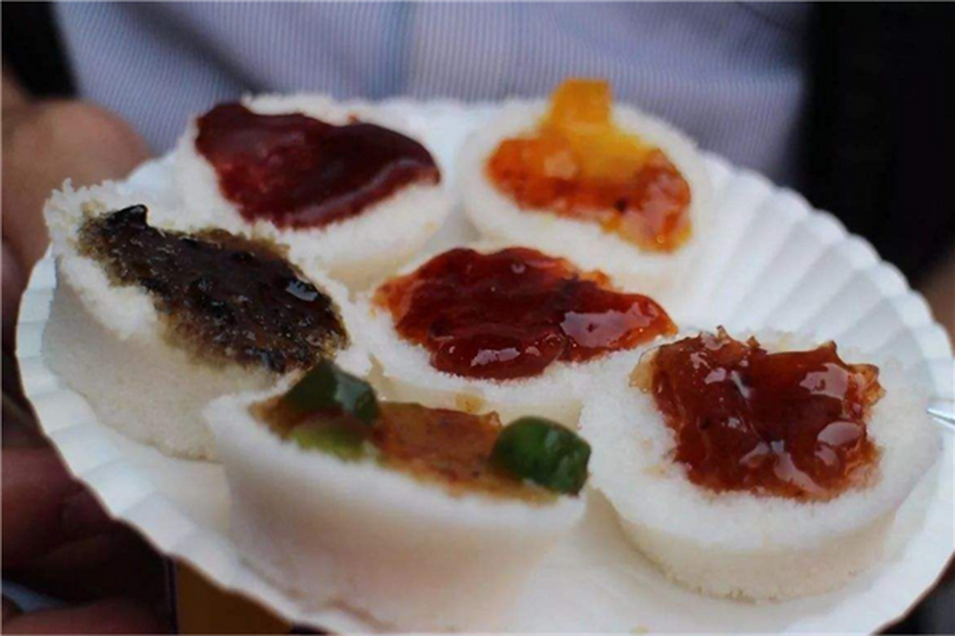 熟梨糕又叫做碗儿糕,熟梨糕其实没有梨,说的是一种制作方法,但是熟梨