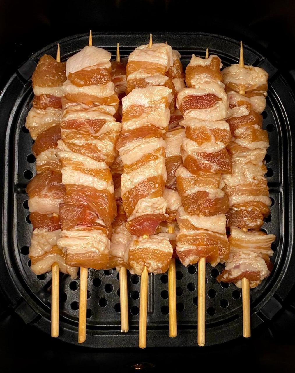 烤五花肉,烤出来跟烧烤店一个味 真的会炫个不停啊,在家也能实现烤