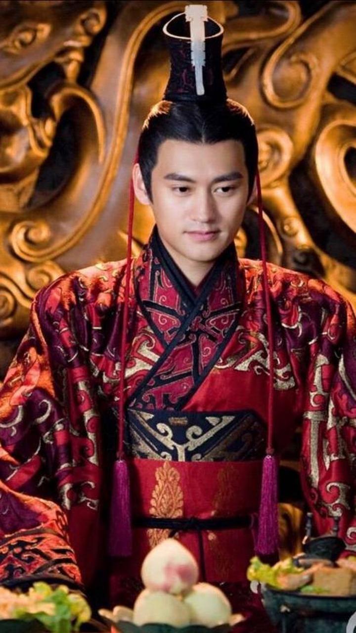 刘秀功臣集团有个叫李通的人,是刘秀的妹妹刘伯姬的丈夫,他就是南阳