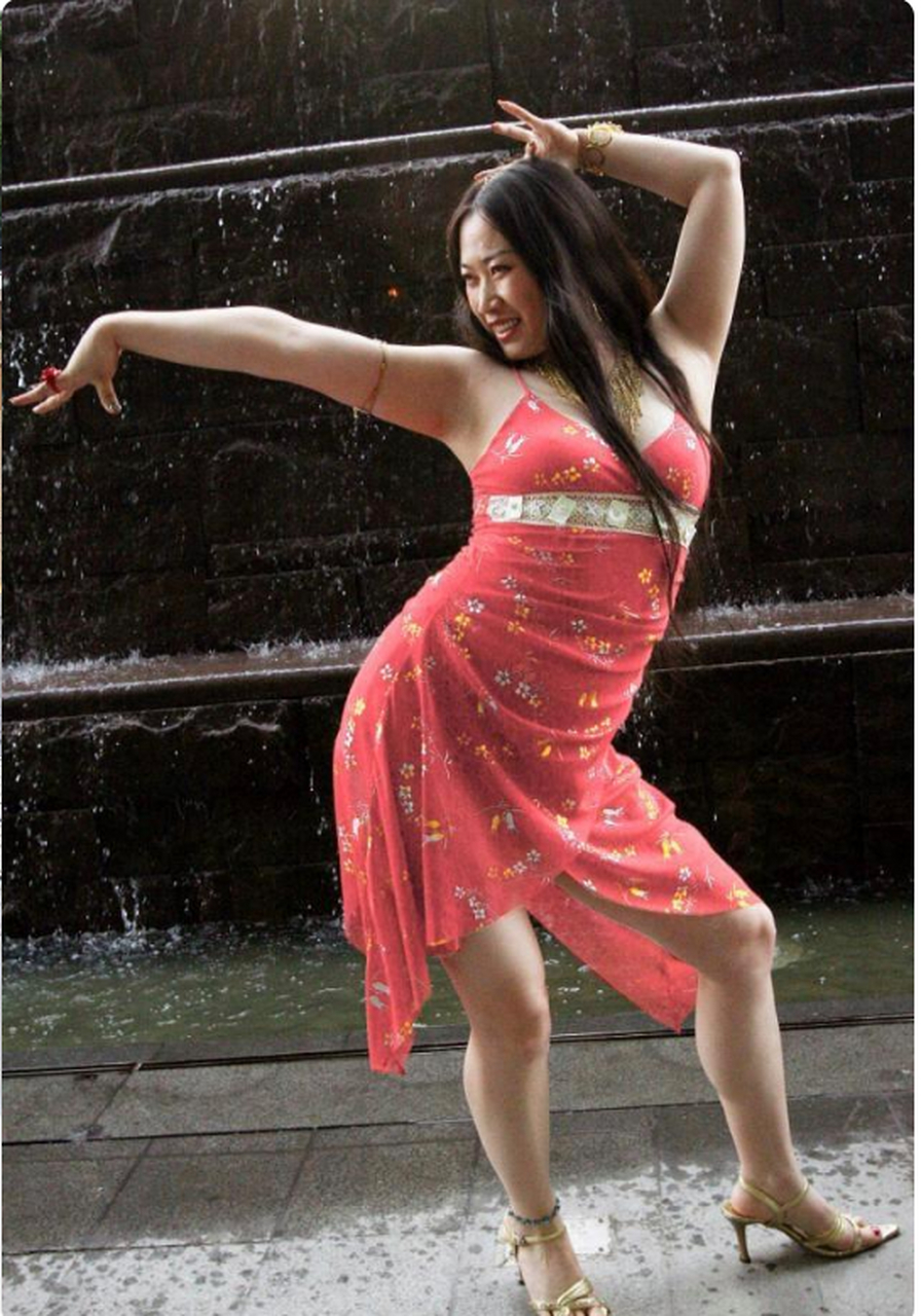 还记得这位初代网红芙蓉姐姐吗