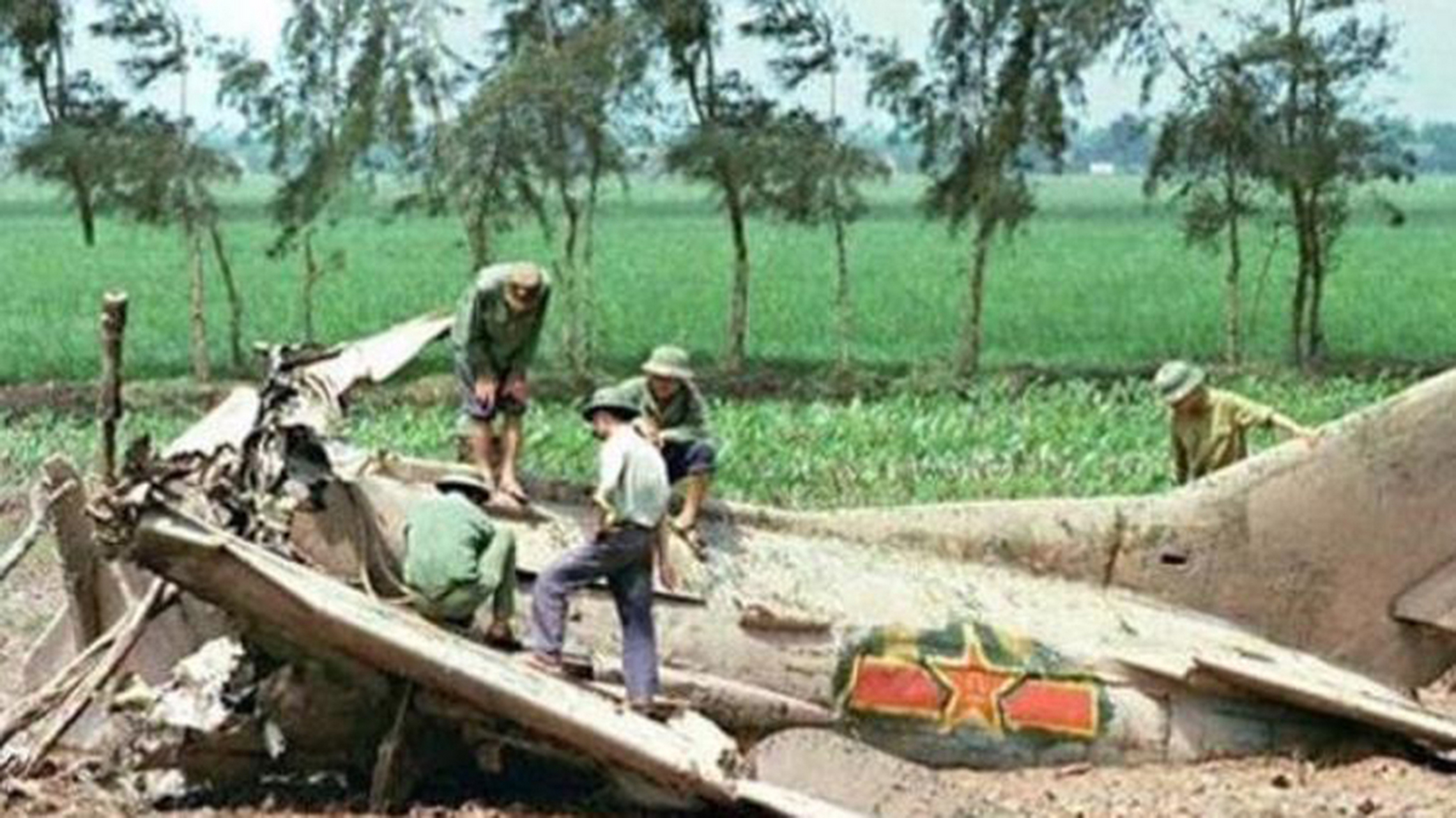 阎稳昌曾是国家重点培养的飞行员,因为个人问题,驾驶歼6战机叛逃越南.