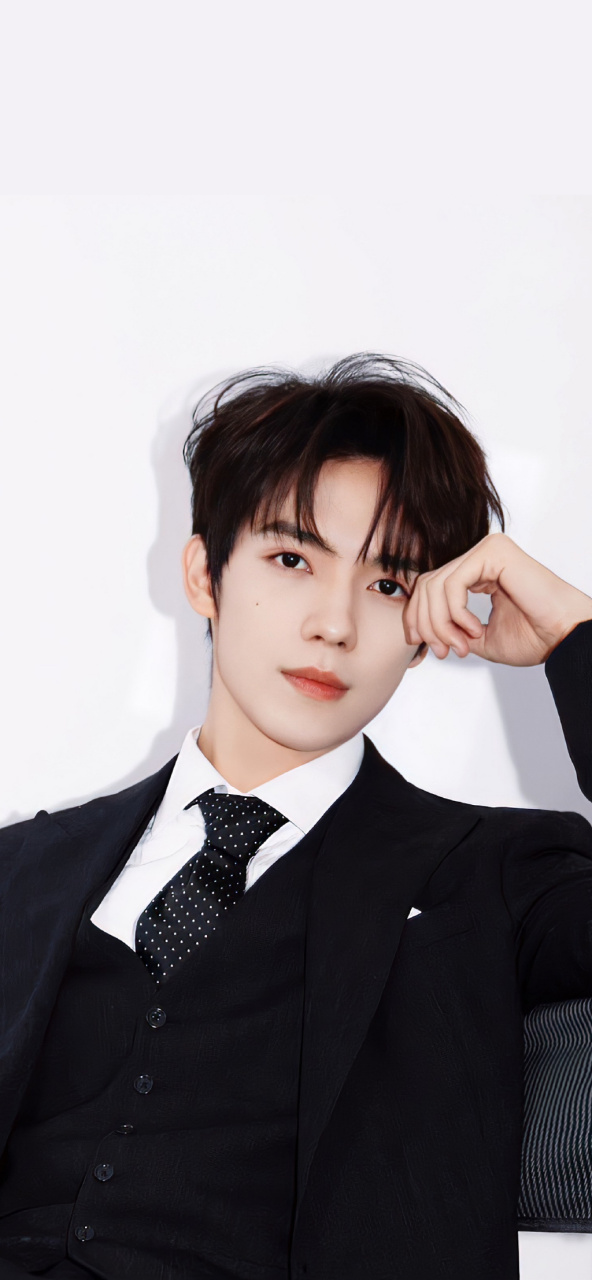 罗一舟手机壁纸 #罗一舟# #手机壁纸# #壁纸分享# #壁纸# #锁屏壁纸