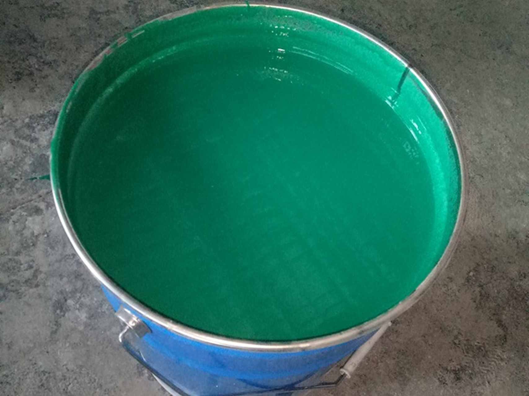 丙烯酸聚氨酯面漆 丙烯酸聚氨酯面漆,脂肪族聚氨酯面漆, 有机硅耐热漆