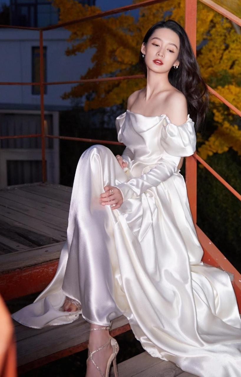 李沁  美腿玉足合集 #娱乐