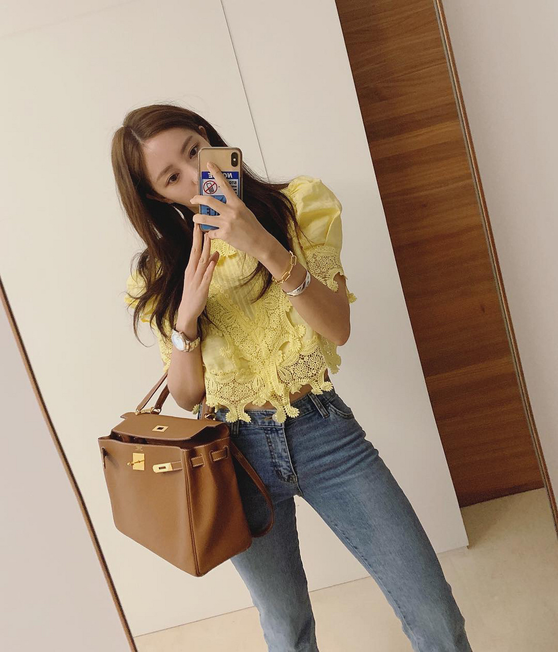 tara朴孝敏私服穿搭 孝敏的身材管理做的太好了 衣品和身材都让人服气