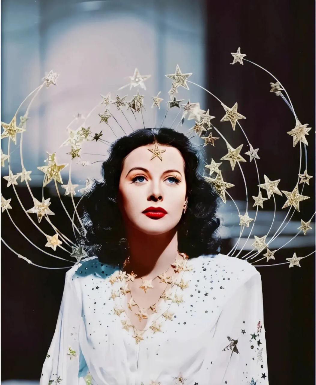 "wifi之母"海蒂·拉玛美得不可思议!