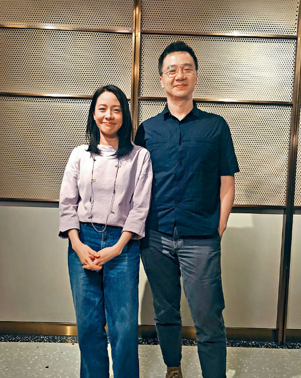 月28日,林嘉欣与导演老公袁剑伟共同宣布离婚.