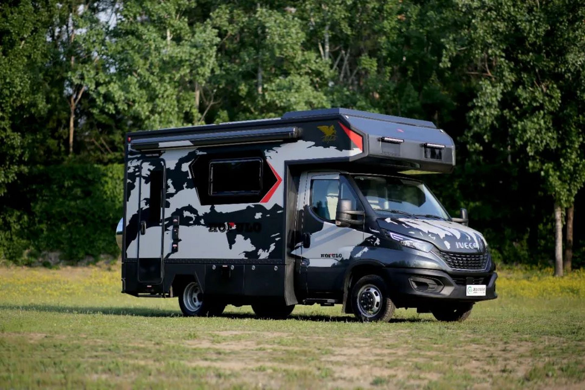 霍夫勒房车勇者系列,霸气配置,为您的生活增添无限勇气!