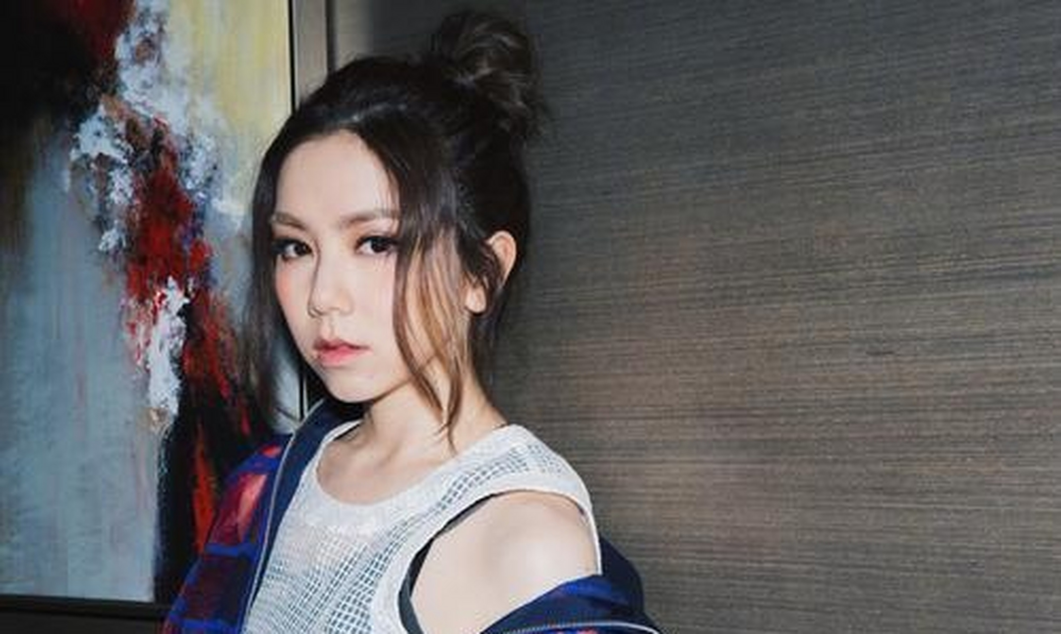 邓紫棋(gloria tang tsz-kei),本名邓诗颖,1991年8月16日生于中国上海