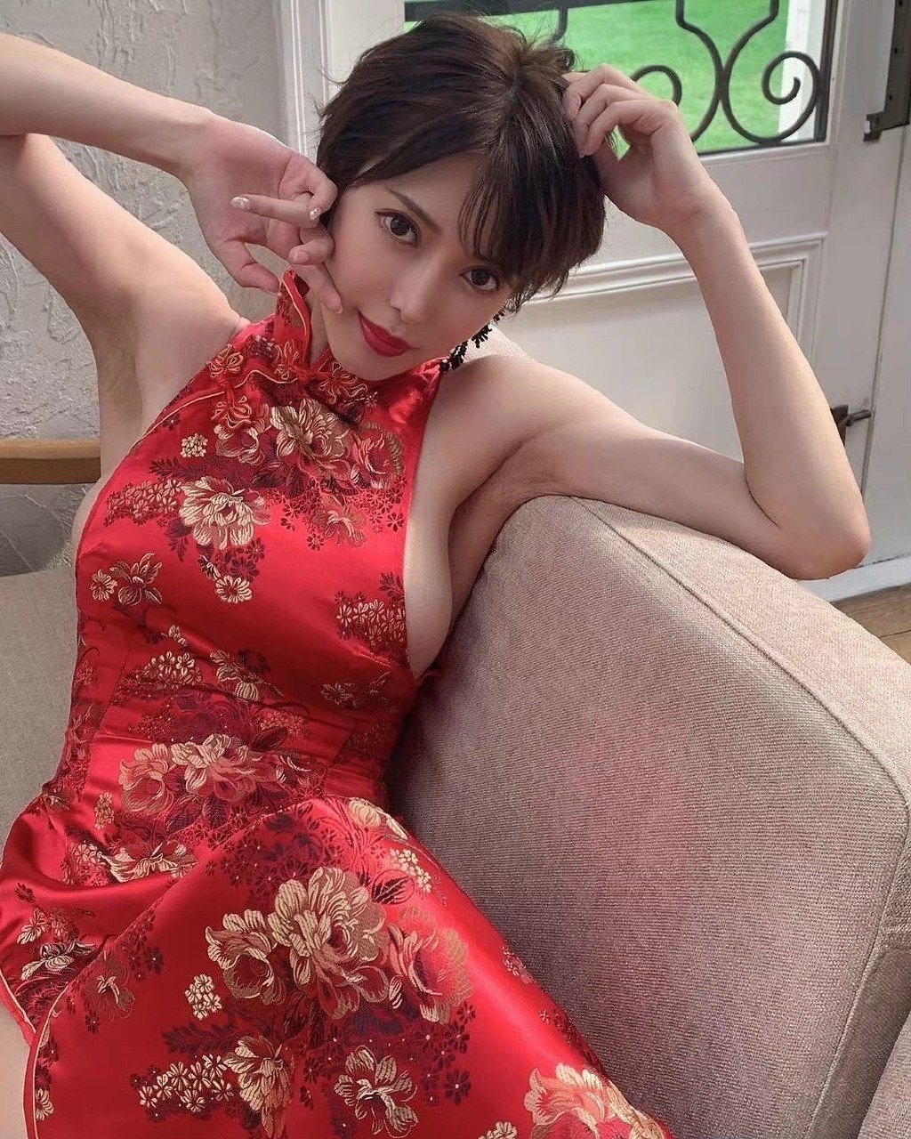 君岛美绪这旗袍绝绝子!