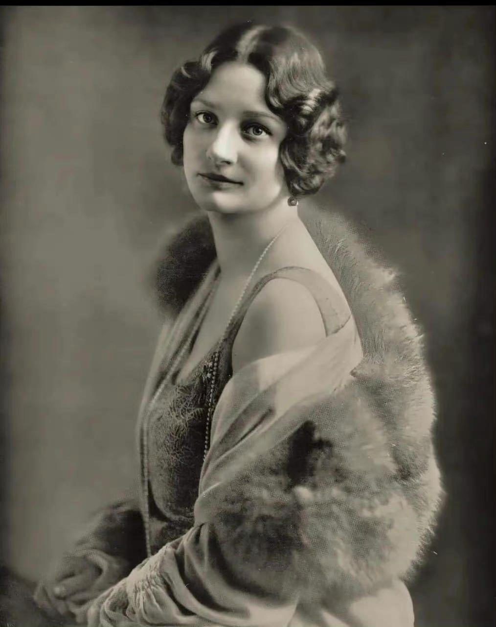 瑞典公主阿斯特里德,比利时王后,1930年代.