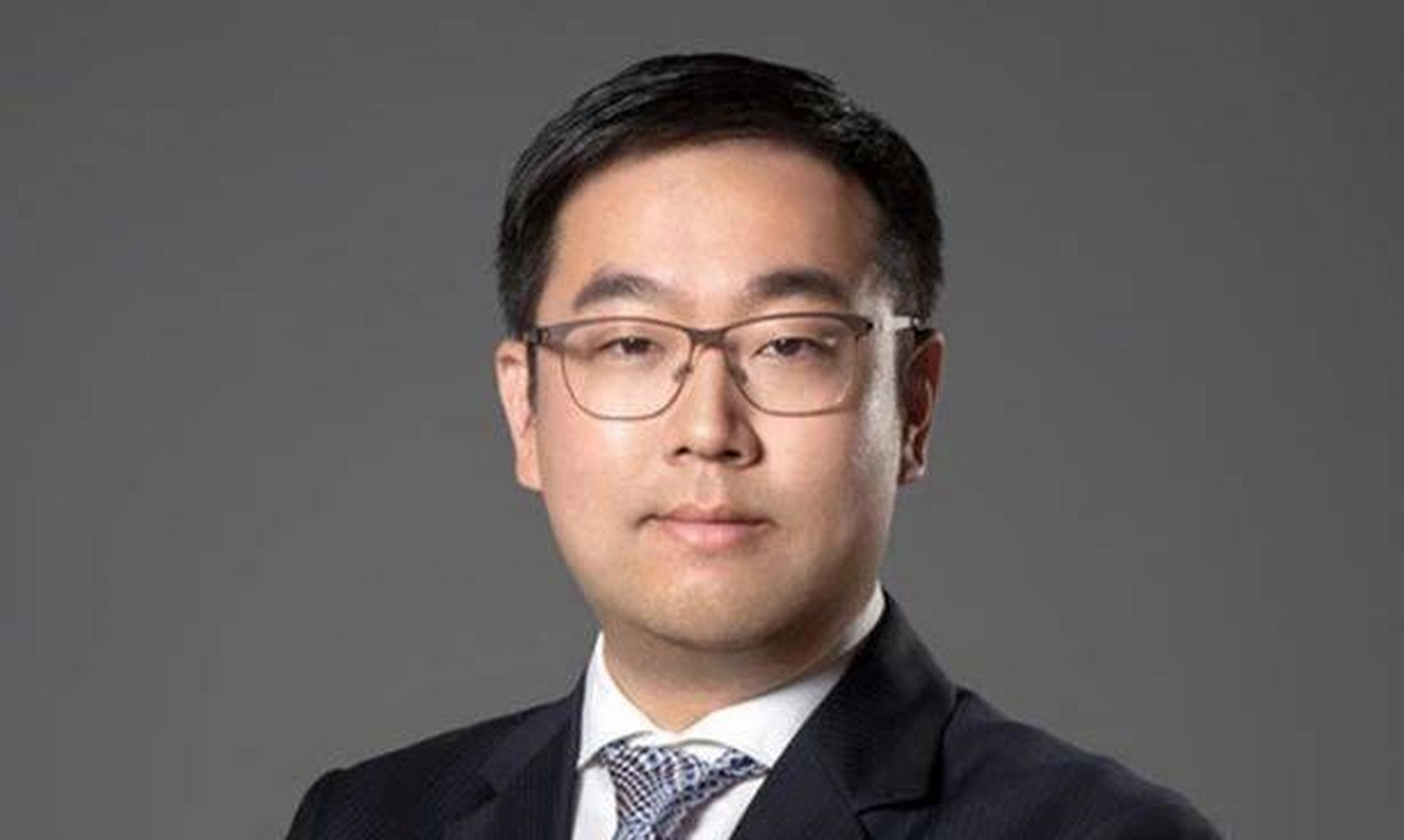 亿咖通科技沈子瑜表示到,当今社会是一个开放的时代,"同业连横&