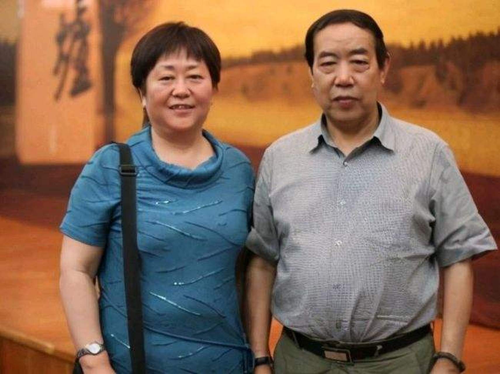 1981年6月14日,贾平凹和妻子韩俊芳发生激烈的争吵后,写下遗书, 选择