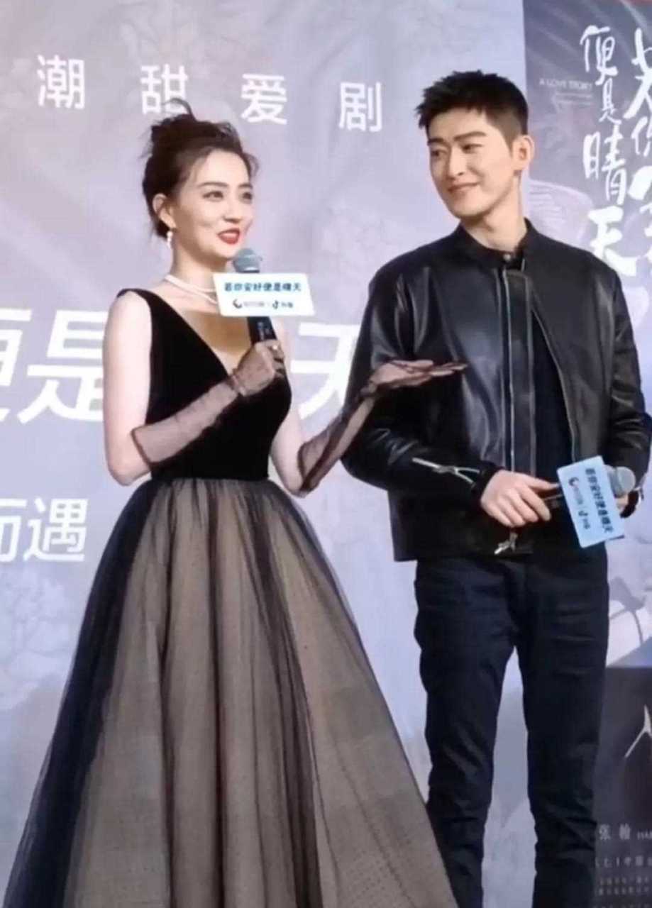 徐璐和张翰在现实中是不是真正的一对夫妻,徐璐好漂亮,她的前男友是不