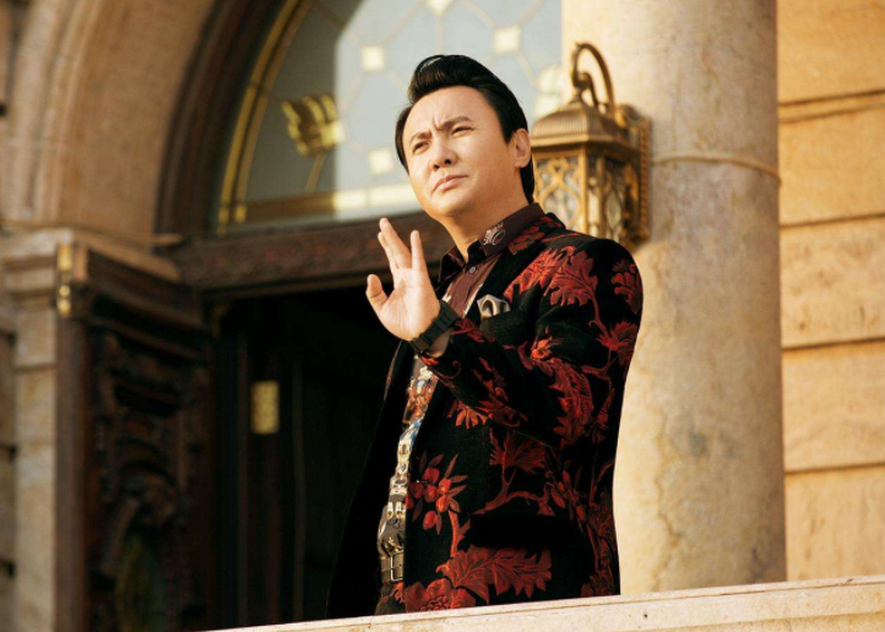 记者问王力宏:"听说你在《西虹市首富》中客串3分钟就拿了100万片酬,