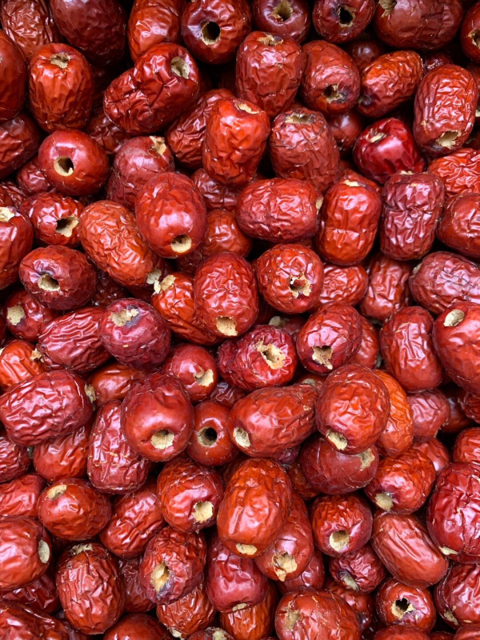 天哪这也太方便了吧,吃红枣不用吐核了 无核红枣 颗粒大小均匀饱满 去