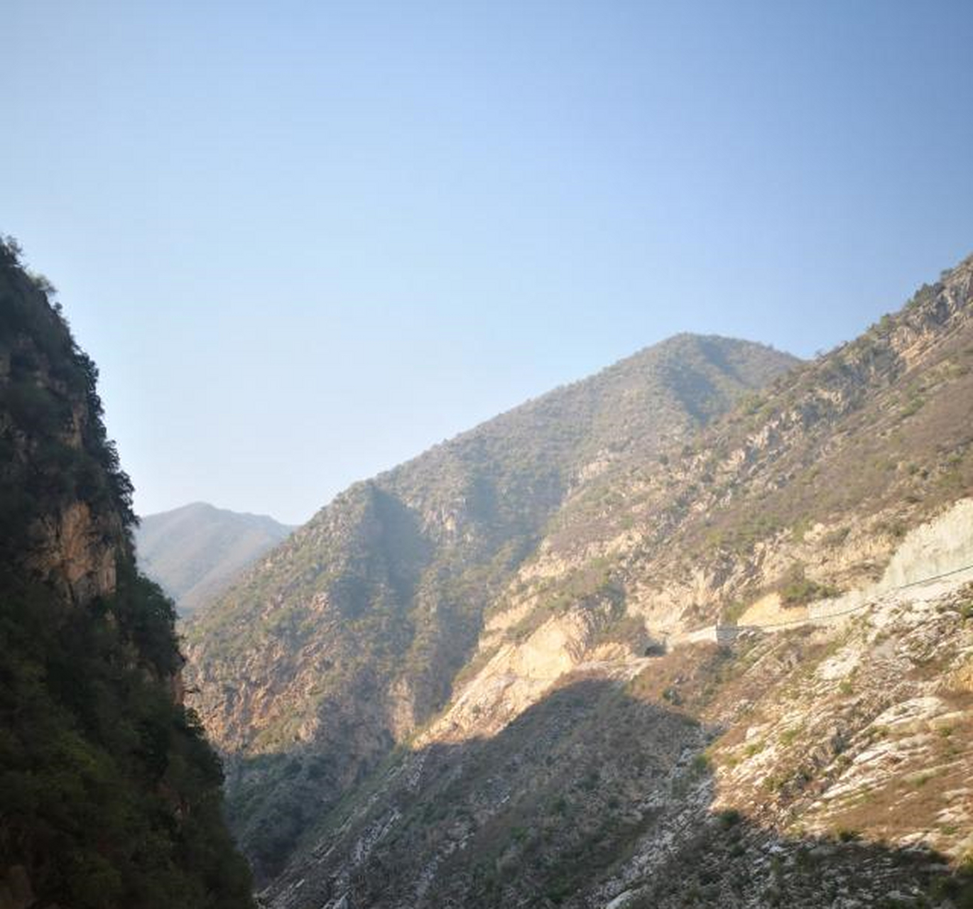西安周边一日游,泾河大峡谷,门票 摆渡车票,值不值?