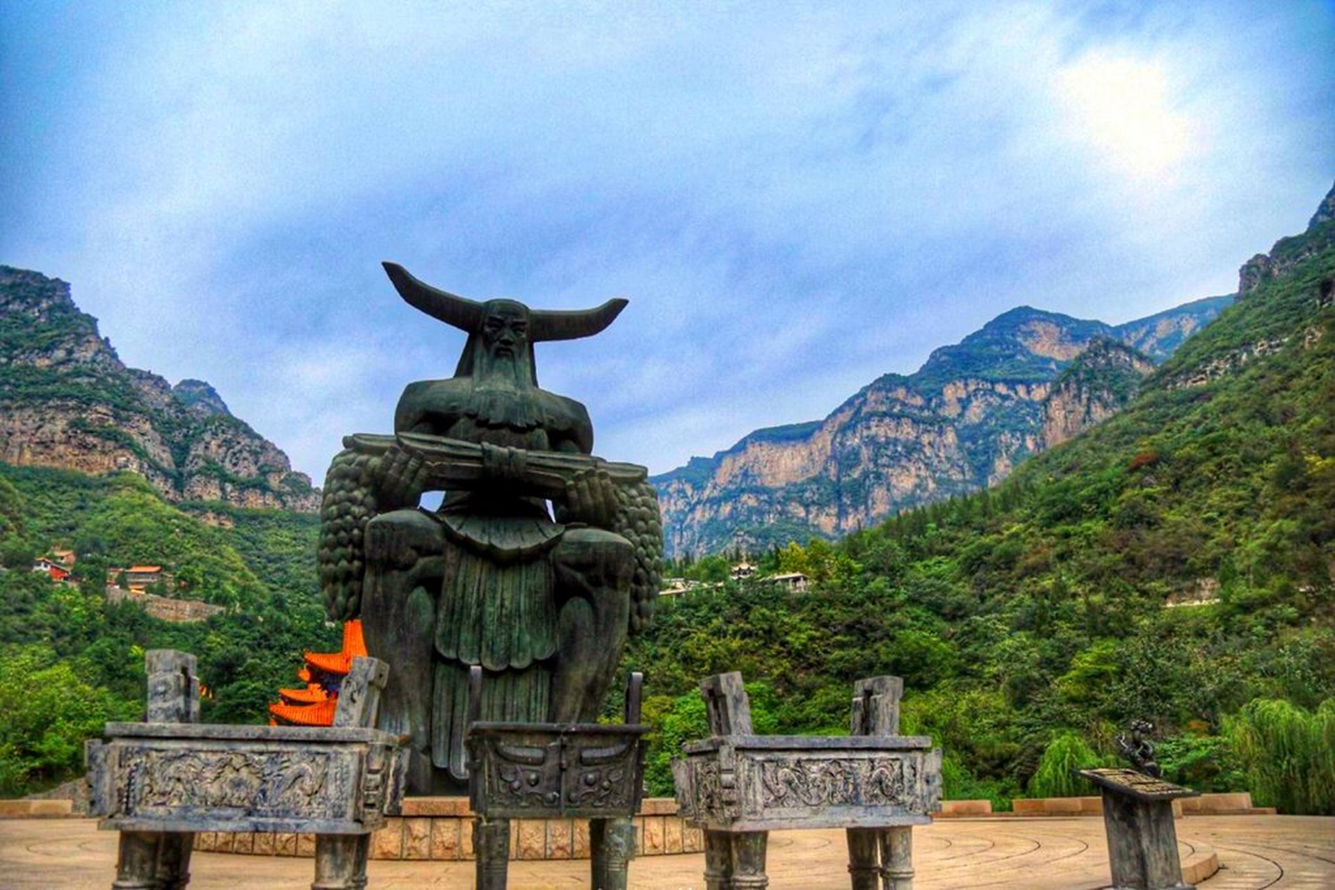 焦作市沁阳市北部紫陵镇神农山景区