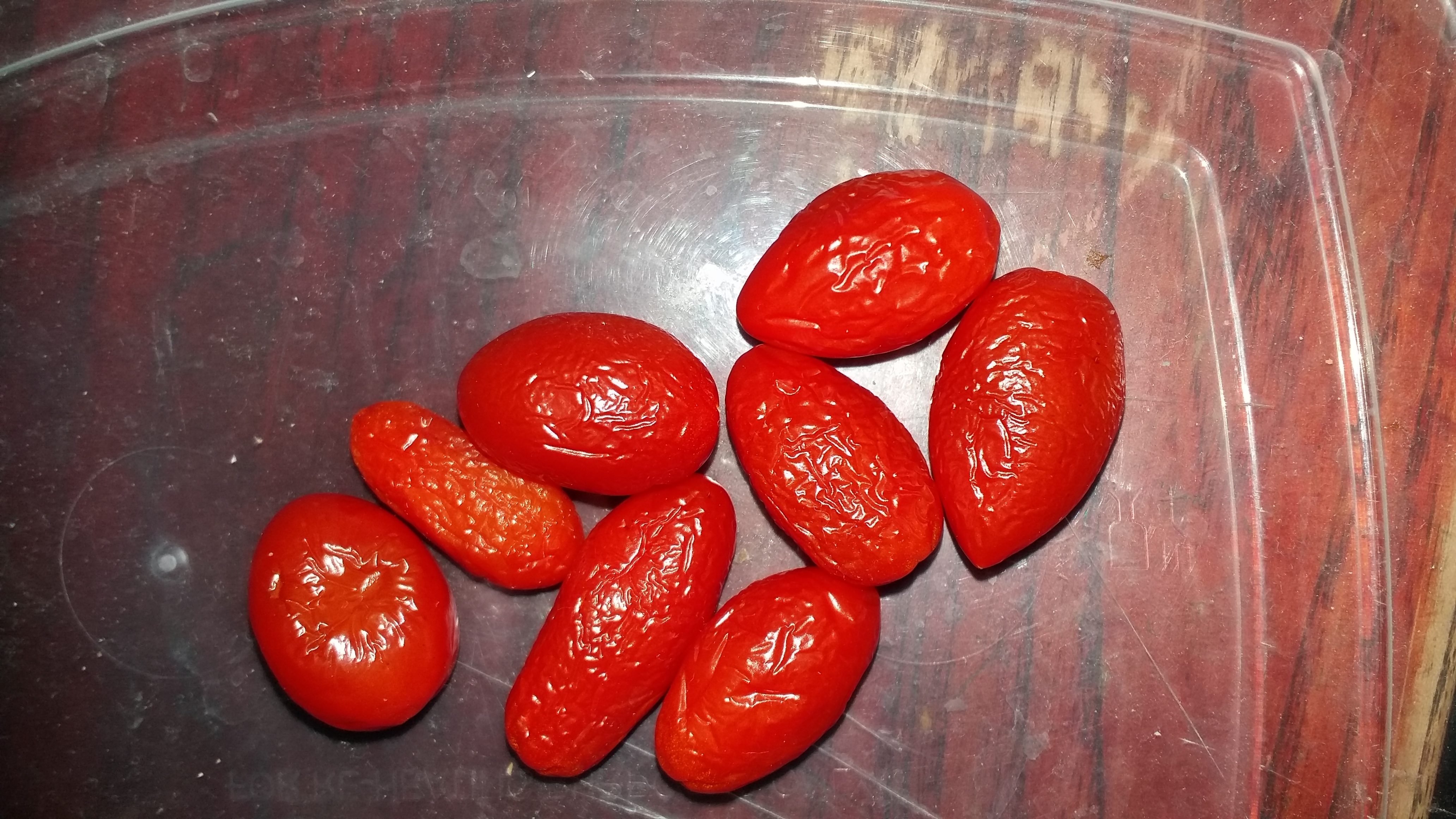 但是,你知道吗?圣女果还有另一种超美味的吃法,而且很多人都不知道!