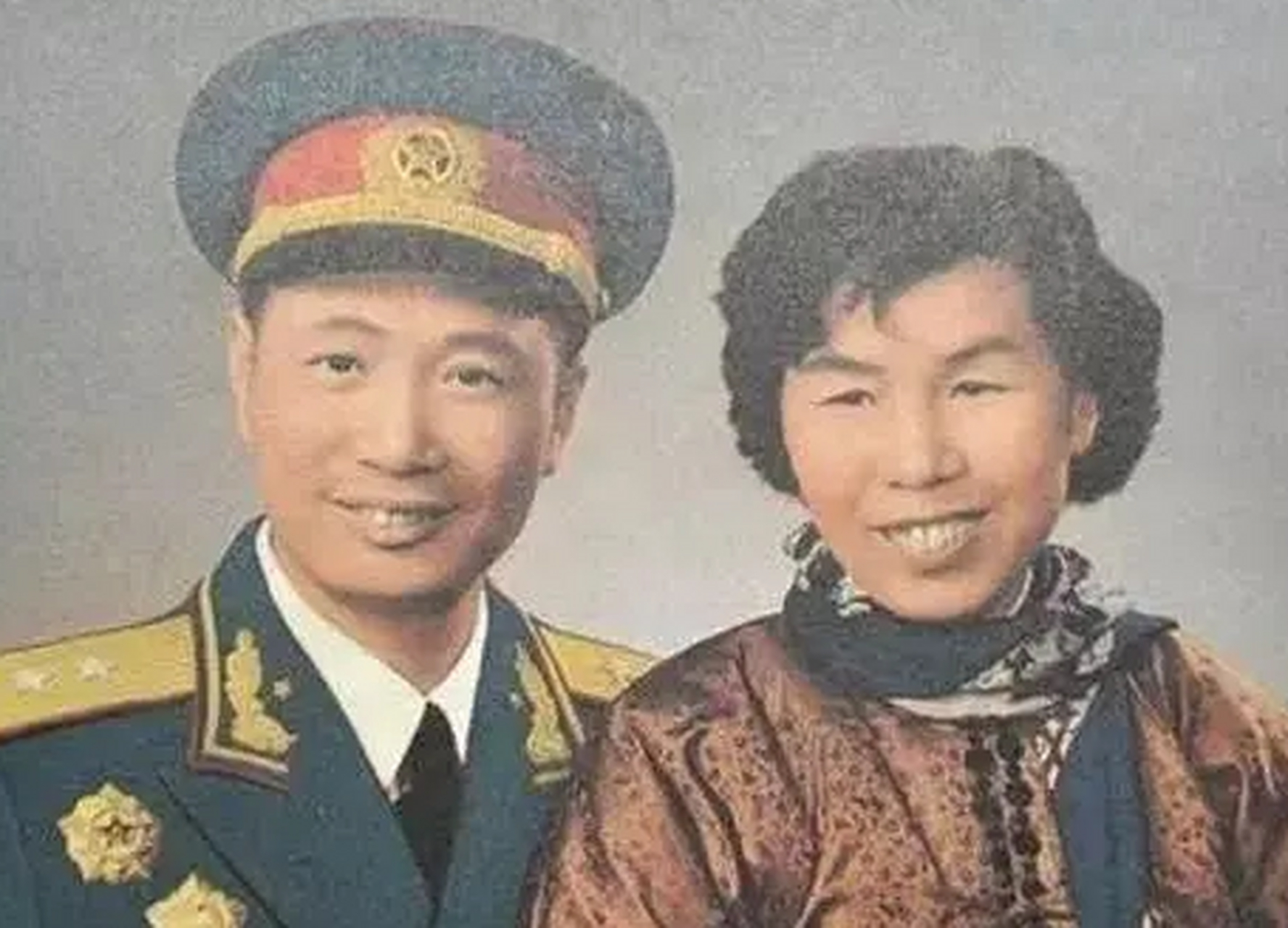 马龄松,这个名字或许不为人所熟知,但她却是一个了不起的母亲.