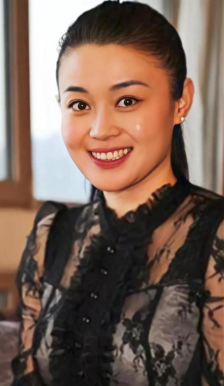 关婷娜,这颜值,这身材,哪个男人不爱呢?