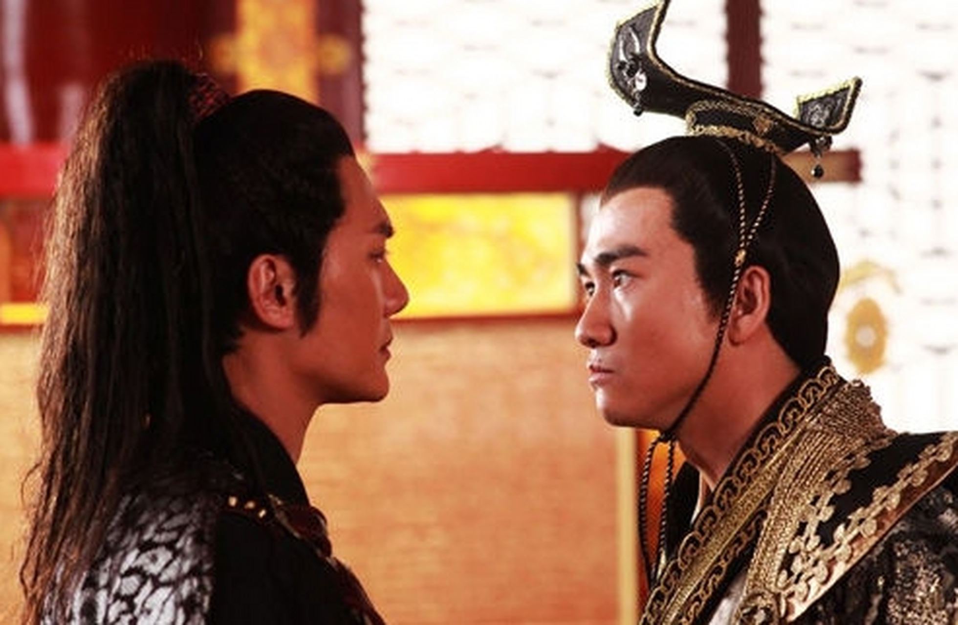 公元573年,北齐后主高纬赐毒酒给兰陵王高长恭,一代美男哀伤与王妃