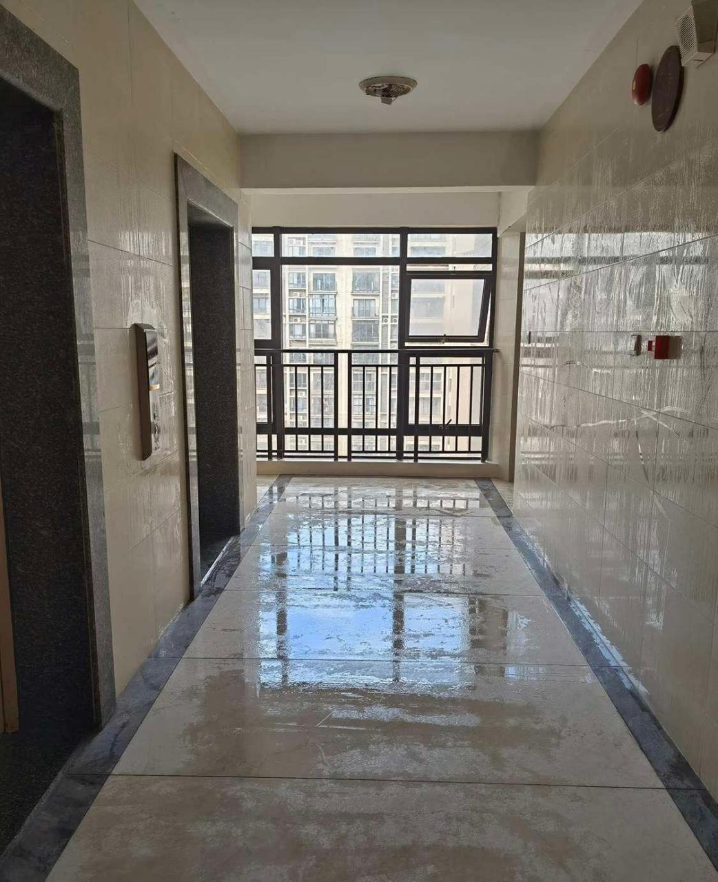 回南天,晒了一周的内裤跟刚洗的一样