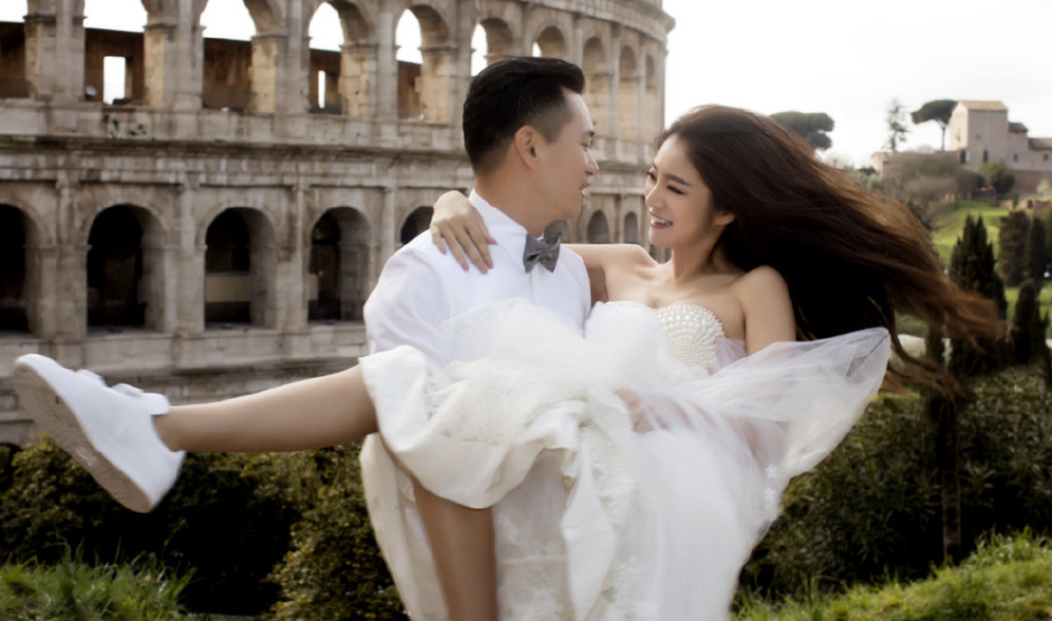 【已经帮安以轩想好怎么复出还债了】近日,陈荣炼一案一审宣判结果