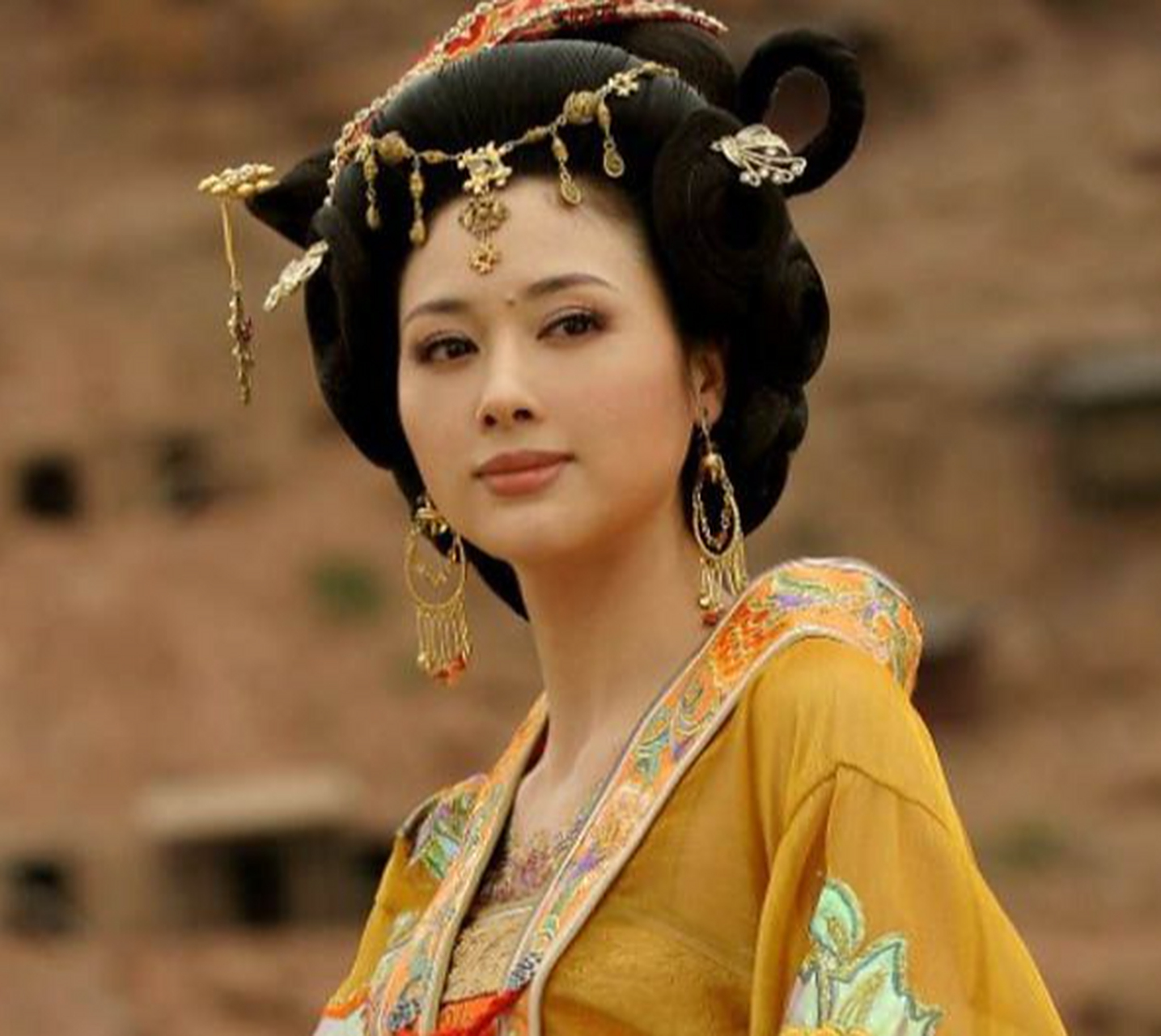 公元550年,47岁的侯景霸占,糟蹋了年仅14岁的溧阳公主为妻.