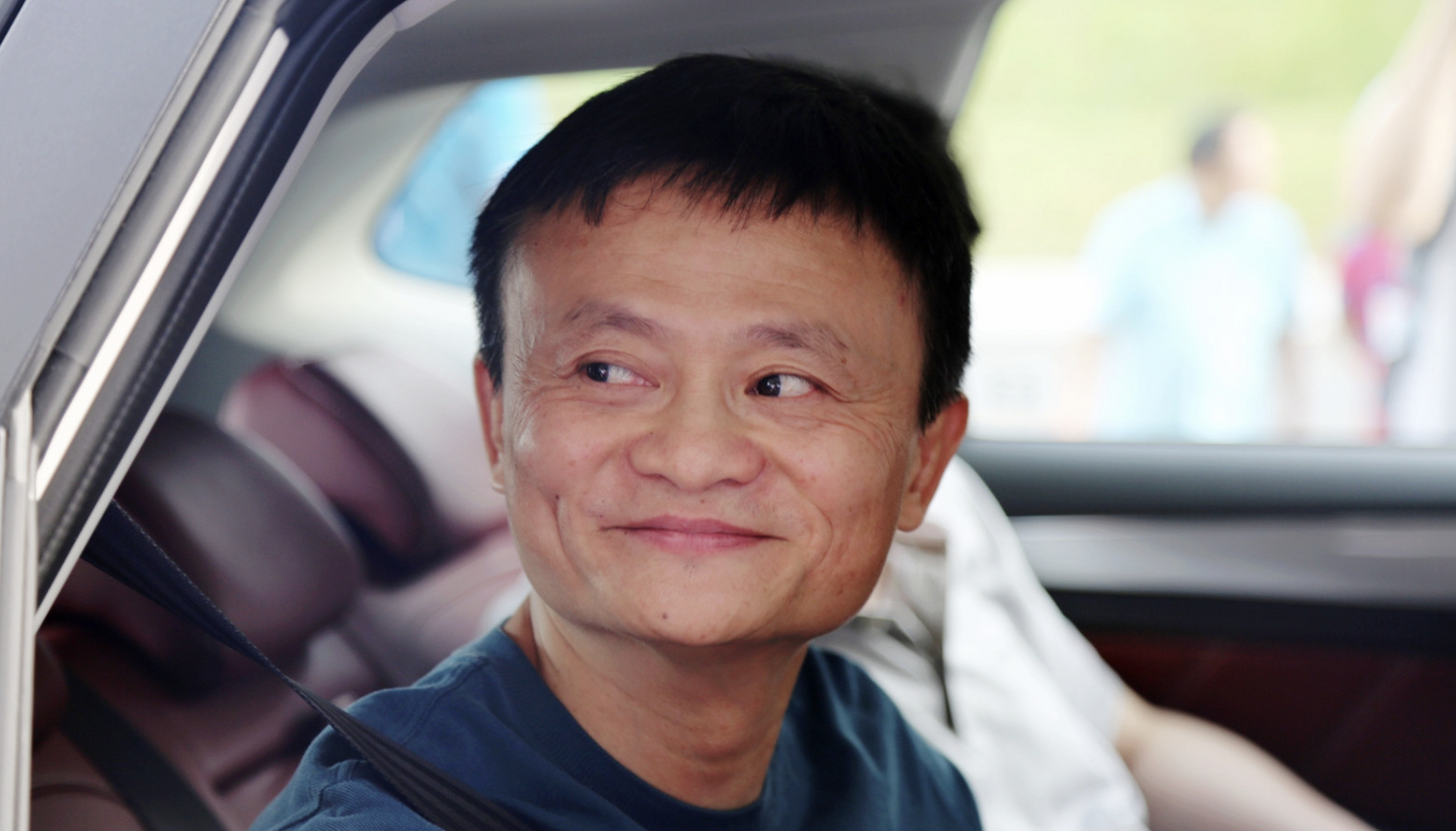 马云,这个名字在中国乃至全球都有着极高的知名度.