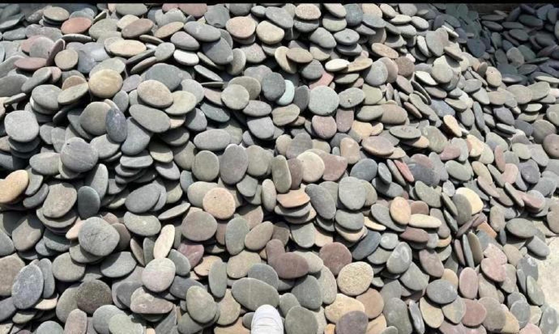 简直了,打水漂的梦中情石!