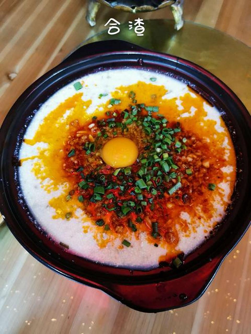 来恩施旅游必吃美食合渣 合渣是土家人餐桌必备汤食,尤其是在农村.把