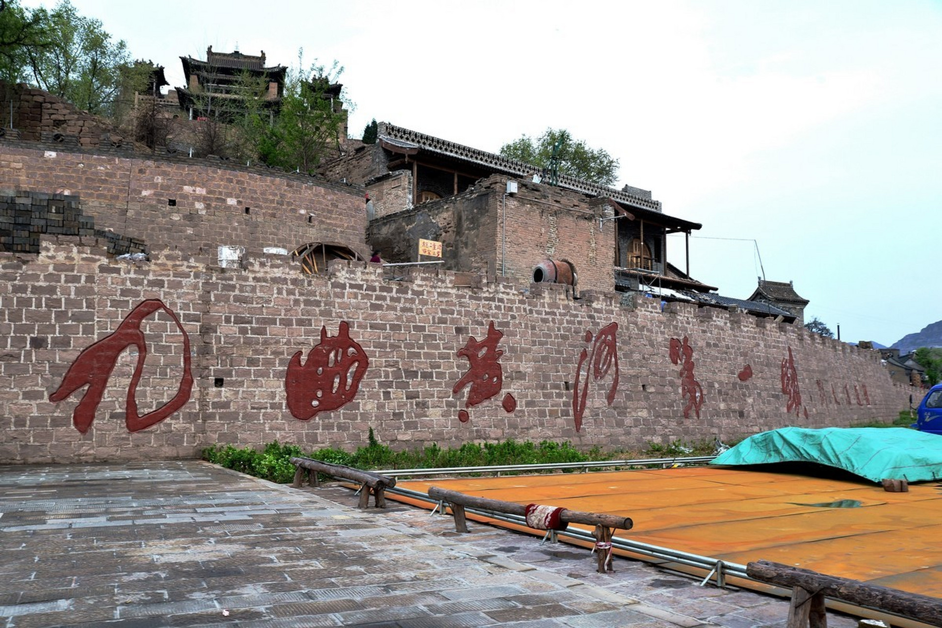 黑龙庙,这个名字非常普通,常见,在国内要说没有八十也有一百了,但基本