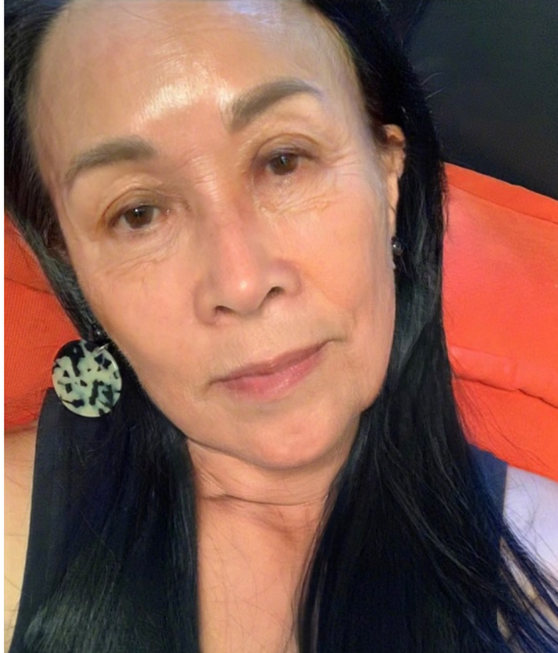 网友评论区在问那英,2023 年,对于你这个华语歌坛的天后来说,无疑是个