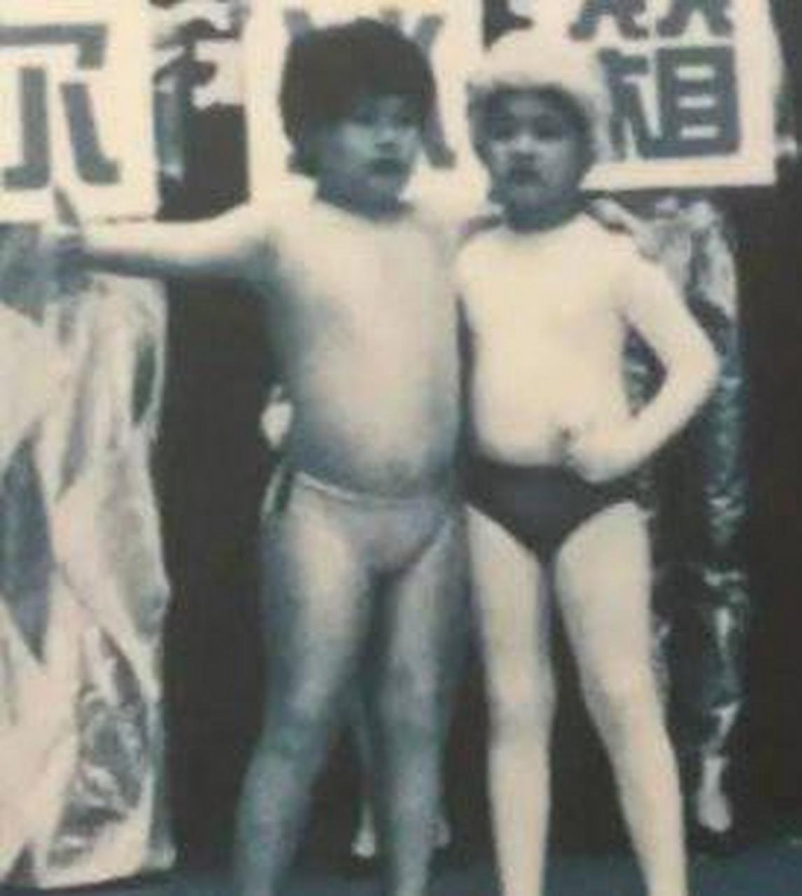 中国最早的cosplay. 676767哈哈,海尔兄弟 67 #搞笑趣味图