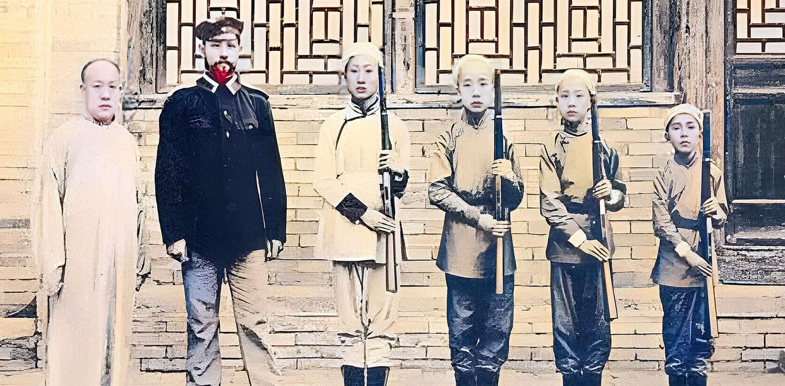 肃亲王善耆请洋人教子弟练枪.