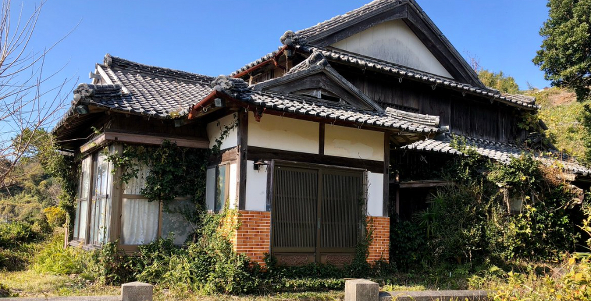 94 日本全境空屋率为13.6%,相当于每七间房屋就有一间是空屋.