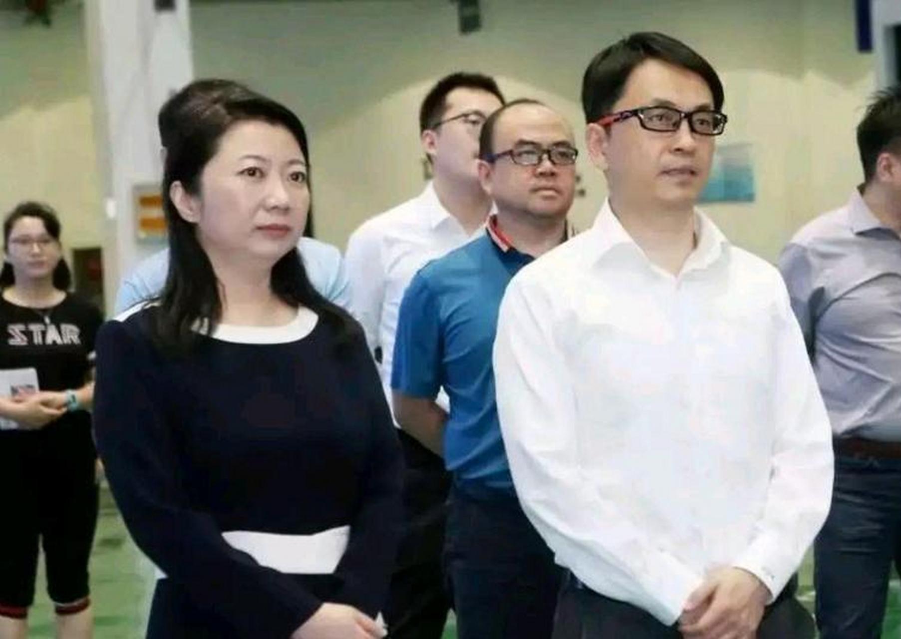 高瓴资本张磊在《价值》书中说:"对于员工来说,不是老板给你一张网,让